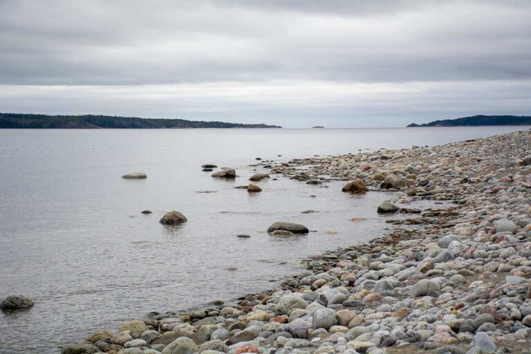 Läs mer om artikeln Stenar i många former och färger