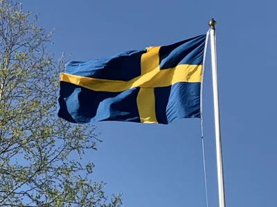 297: Svenska flaggans färger (37/180)
